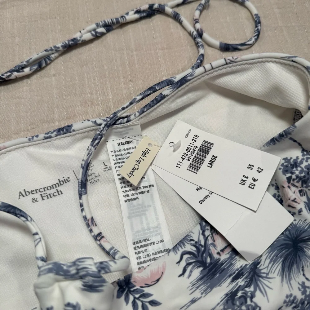 Abercrombie & Fitch Blue Floral Bikini - Picture 3 of 4